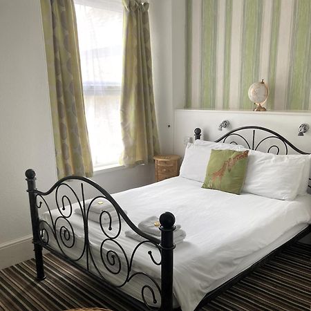 Donnington Guesthouse Truro Exteriör bild